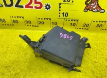 Блок предохранителей LEXUS RX450H 2010/Цвет 212 8266248310 GYL15W 2GRFXE, передний