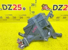 Блок предохранителей LEXUS RX450H 2010/Цвет 212 8266248310 GYL15W 2GRFXE, передний