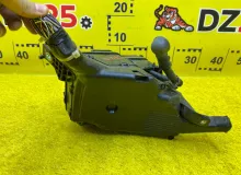 Блок предохранителей LEXUS RX450H 2010/Цвет 212 8266248310 GYL15W 2GRFXE, передний