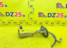 Топливный насос TOYOTA LAND CRUISER 1993/Цвет 6M1 2320666010 FZJ80G 1FZFE, задний