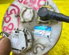 Топливный насос Toyota