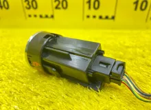 Кнопка старта TOYOTA HARRIER 2014/Цвет 220 8961130140 AVU65W 2ARFXE, передняя