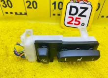 Блок управления сиденьем TOYOTA LAND CRUISER 2001/Цвет 057 8492260090 UZJ100W 2UZFE, передний правый