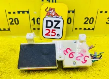 Блок управления сиденьем TOYOTA LAND CRUISER 2001/Цвет 057 8492260090 UZJ100W 2UZFE, передний правый