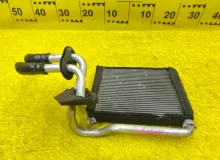 Радиатор печки TOYOTA LAND CRUISER 1999/Цвет 1B1 8710760290 UZJ100W 2UZFE, передний