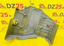 Пластиковая крышка на двс TOYOTA LAND CRUISER 1999/Цвет 1B1 1120950080 UZJ100W 2UZFE, передняя