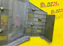 Пластиковая крышка на двс TOYOTA LAND CRUISER 1999/Цвет 1B1 1120950080 UZJ100W 2UZFE, передняя