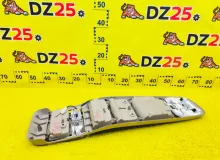 Светильник салона TOYOTA LAND CRUISER 1999/Цвет 1B1 8126060050A0 UZJ100W 2UZFE, передний