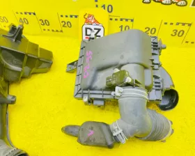 Корпус воздушного фильтра Toyota