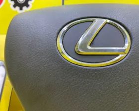 Подушка безопасности водителя Toyota