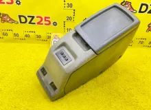 Бардачок между сиденьями TOYOTA LAND CRUISER 1991/Цвет 183 8852060110 HDJ81V 1HDT, передний