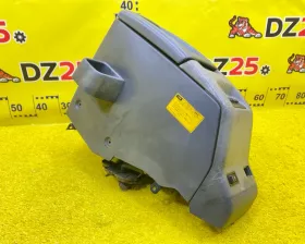 Бардачок между сиденьями TOYOTA