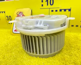 Мотор печки Toyota