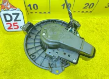 Мотор печки LEXUS RX450H 2010/Цвет 078 8710348070 GYL16W 2GRFXE, передний