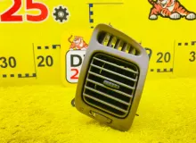 Дуйка TOYOTA LAND CRUISER 1999/Цвет 1B1 5565060080E0 UZJ100W 2UZFE, передняя правая