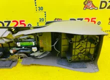 Бардачок между сиденьями TOYOTA LAND CRUISER PRADO 2002/Цвет 070 5891060020 VZJ120W 5VZFE, передний