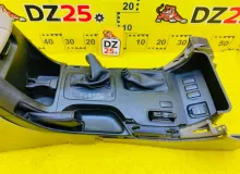 Бардачок между сиденьями TOYOTA LAND CRUISER PRADO 2002/Цвет 070 5891060020 VZJ120W 5VZFE, передний