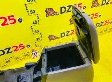Бардачок между сиденьями TOYOTA LAND CRUISER PRADO 2002/Цвет 070 5891060020 VZJ120W 5VZFE, передний