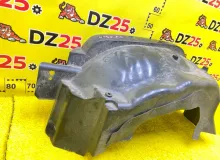Подкрылок HUMMER H3 2006 25901290 L52, передний правый