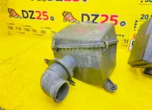 Корпус воздушного фильтра TOYOTA LAND CRUISER 1999/Цвет 1B1 1770050170 UZJ100W 2UZFE, передний