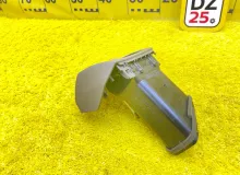 Дуйка TOYOTA LAND CRUISER PRADO 2005/Цвет 070 5566060140E0 VZJ120G 5VZFE, передняя правая