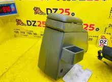 Бардачок между сиденьями TOYOTA LAND CRUISER 1993/Цвет 6M1 8852060110 FZJ80G 1FZFE, передний