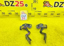 Петля капота LEXUS CT200H 2010/Цвет 4V3 5341076030 ZWA10 2ZRFXE, передняя
