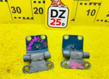 Петли двери багажника TOYOTA LAND CRUISER 1992/Цвет 6M1 6881060010 FZJ80G 1FZFE, задние