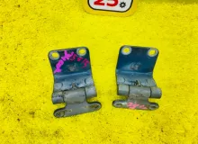 Петли двери багажника TOYOTA LAND CRUISER 1992/Цвет 6M1 6881060010 FZJ80G 1FZFE, задние