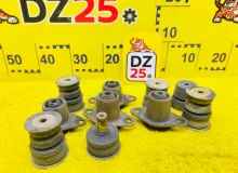 Подушка кузова TOYOTA LAND CRUISER 1993/Цвет 6M1 5220160021 FZJ80G 1FZFE