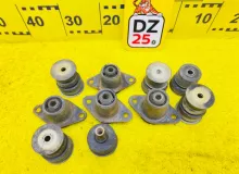 Подушка кузова TOYOTA LAND CRUISER 1993/Цвет 6M1 5220160021 FZJ80G 1FZFE