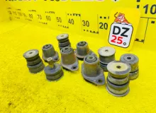 Подушка кузова TOYOTA LAND CRUISER 1993/Цвет 6M1 5220160021 FZJ80G 1FZFE