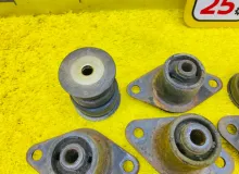 Подушка кузова TOYOTA LAND CRUISER 1993/Цвет 6M1 5220160021 FZJ80G 1FZFE
