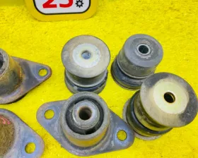Подушка кузова TOYOTA