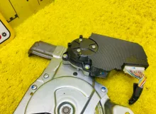 Доводчик двери пятой LEXUS RX450H 2010/Цвет 078 6891048020 GYL16W 2GRFXE, задний