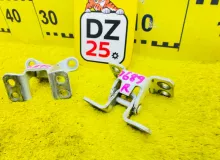 Петли двери багажника TOYOTA LAND CRUISER PRADO 2003/Цвет 070 6880160050 VZJ121W 5VZFE, задние