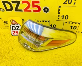 Стоп-сигнал Toyota