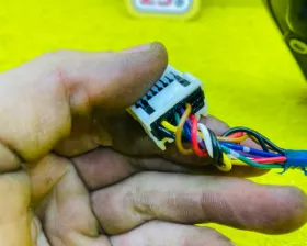 Уши MITSUBISHI