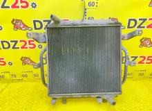 Радиатор основной TOYOTA HIACE 1994/Цвет 21T 1651067020 KZH106W 1KZTE, передний