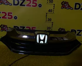 Решетка радиатора Honda