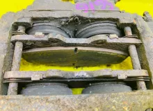 Суппорт TOYOTA LAND CRUISER 1991/Цвет 183 4773060030 HDJ81V 1HDT, передний правый