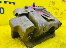 Суппорт TOYOTA LAND CRUISER 1992/Цвет 26P 4775060040 HZJ77HV 1HZ, задний левый