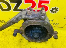Поворотный кулак TOYOTA LAND CRUISER 1991/Цвет 183 4321160060 HDJ81V 1HDT, передний правый
