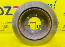Тормозной диск TOYOTA LAND CRUISER 1992/Цвет 26P 4243160090 HZJ77HV 1HZ, задний правый