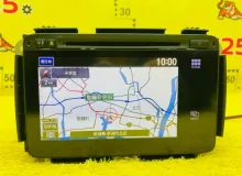 Магнитофон HONDA VEZEL 2014/Цвет NH788P 39100T7BJ530M1 RU4 LEB, передний