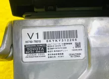 Магнитофон LEXUS CT200H 2010/Цвет 4V3 8612076010 ZWA10 2ZRFXE, передний