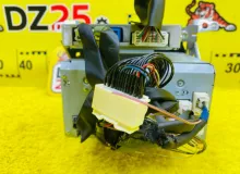 Магнитофон LEXUS CT200H 2010/Цвет 4V3 8612076010 ZWA10 2ZRFXE, передний