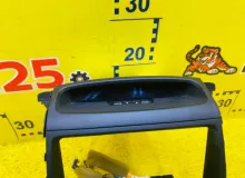 Блок управления климат-контролем TOYOTA LAND CRUISER PRADO 2004/Цвет 1D4 5590060650 VZJ121W 5VZFE, передний