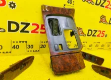 Консоль автомата TOYOTA LAND CRUISER 1999/Цвет 1B1 5880260170 UZJ100W 2UZFE, передний