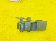 Кнопка ручника HONDA VEZEL 2014/Цвет NH731P 35355T7AJ112M1 RU3 LEB, передняя